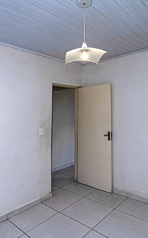 Casa à venda com 183m², 4 quartos e 2 vagas Casa à venda com 183m², 4 quartos e 2 vagasquarto 2_4