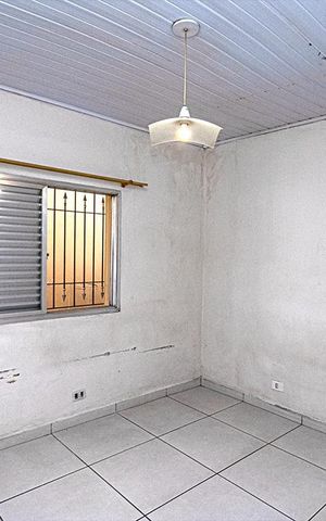 Casa à venda com 183m², 4 quartos e 2 vagas Casa à venda com 183m², 4 quartos e 2 vagasquarto 2_1