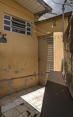 Casa à venda com 183m², 4 quartos e 2 vagas Casa à venda com 183m², 4 quartos e 2 vagasextensão da garagem