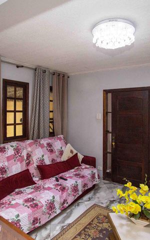 Casa à venda com 250m², 4 quartos e 3 vagasSala Casa 1