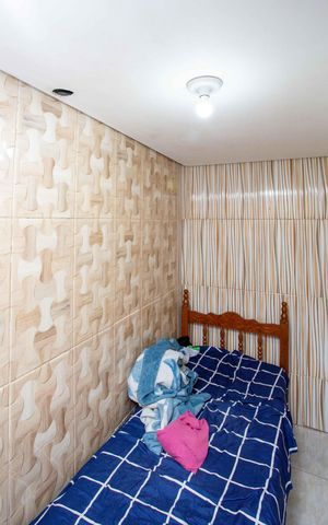 Casa à venda com 250m², 4 quartos e 3 vagasQuarto 2 Casa 2