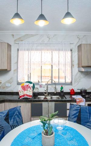 Casa à venda com 250m², 4 quartos e 3 vagasCozinha Casa 1