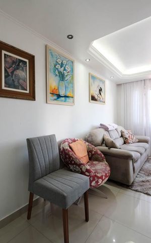 Apartamento para alugar com 78m², 2 quartos e 1 vagaSala