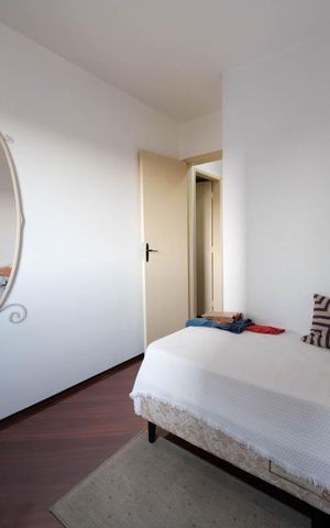 Apartamento para alugar com 78m², 2 quartos e 1 vagaQuarto 2