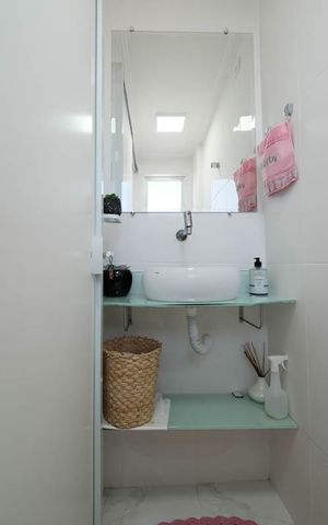 Apartamento para alugar com 78m², 2 quartos e 1 vagaLavabo