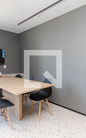 Studio à venda com 27m², 1 quarto e sem vaga Studio à venda com 27m², 1 quarto e sem vagaÁrea Comum