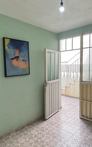 Casa à venda com 228m², 3 quartos e 2 vagas Casa à venda com 228m², 3 quartos e 2 vagasArea de Serviço