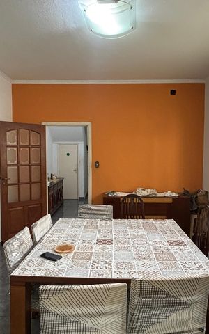 Casa à venda com 228m², 3 quartos e 2 vagas Casa à venda com 228m², 3 quartos e 2 vagasSala de Jantar - Cozinha