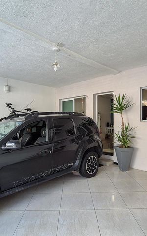 Casa à venda com 200m², 2 quartos e 2 vagasGaragem