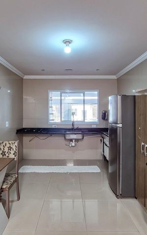 Casa à venda com 200m², 2 quartos e 2 vagasCozinha