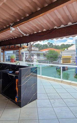 Casa à venda com 200m², 2 quartos e 2 vagasÁrea comum - Churrasqueira