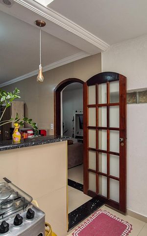 Casa à venda com 200m², 2 quartos e 2 vagasÁrea de Serviço