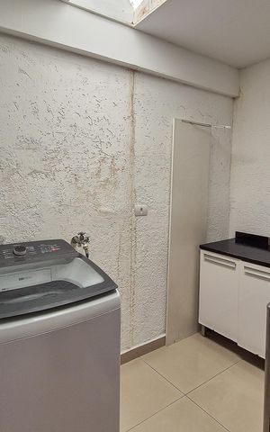 Casa à venda com 200m², 2 quartos e 2 vagasÁrea de Serviço
