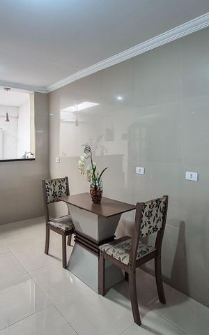 Casa à venda com 200m², 2 quartos e 2 vagasCozinha