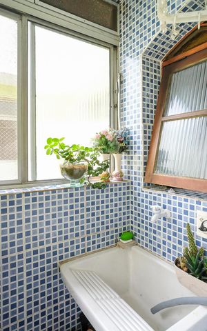 Apartamento à venda com 80m², 3 quartos e 1 vagaÁrea de serviço