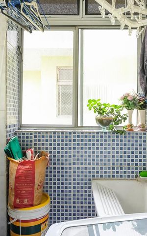 Apartamento à venda com 80m², 3 quartos e 1 vagaÁrea de serviço