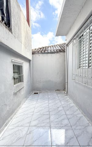 Casa para alugar com 40m², 1 quarto e sem vaga Casa para alugar com 40m², 1 quarto e sem vagaVaranda