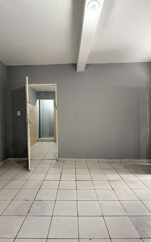 Casa para alugar com 40m², 1 quarto e sem vaga Casa para alugar com 40m², 1 quarto e sem vagaQuarto