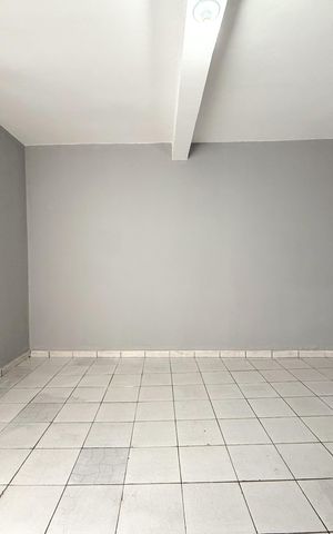 Casa para alugar com 40m², 1 quarto e sem vaga Casa para alugar com 40m², 1 quarto e sem vagaQuarto