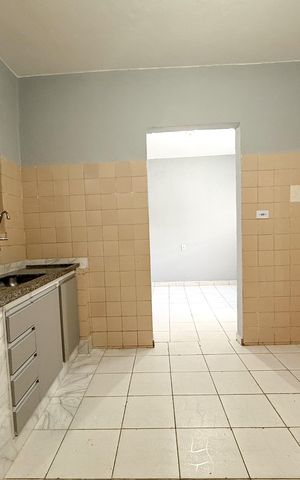 Casa para alugar com 40m², 1 quarto e sem vaga Casa para alugar com 40m², 1 quarto e sem vagaCozinha