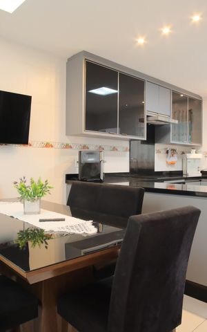 Casa à venda com 320m², 4 quartos e 7 vagasCozinha
