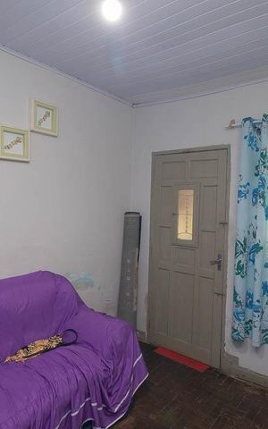 Casa à venda com 140m², 2 quartos e sem vagaSala