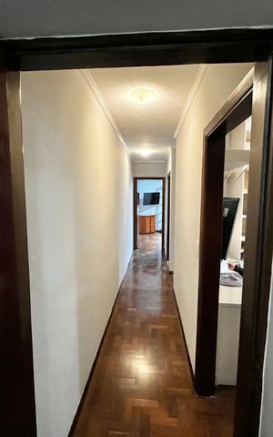 Casa para alugar com 175m², 3 quartos e 2 vagas Casa para alugar com 175m², 3 quartos e 2 vagasCorredor