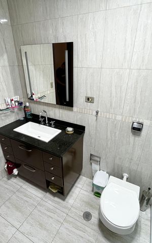 Casa para alugar com 175m², 3 quartos e 2 vagas Casa para alugar com 175m², 3 quartos e 2 vagasBanheiro