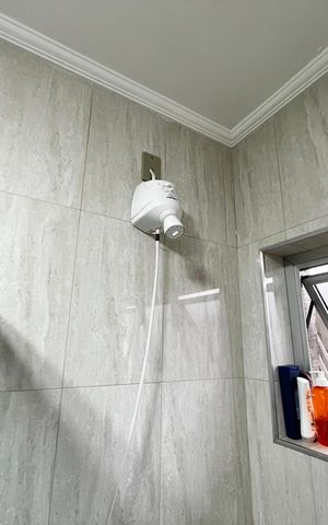 Casa para alugar com 175m², 3 quartos e 2 vagas Casa para alugar com 175m², 3 quartos e 2 vagasBanheiro