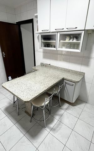 Casa para alugar com 175m², 3 quartos e 2 vagas Casa para alugar com 175m², 3 quartos e 2 vagasCozinha