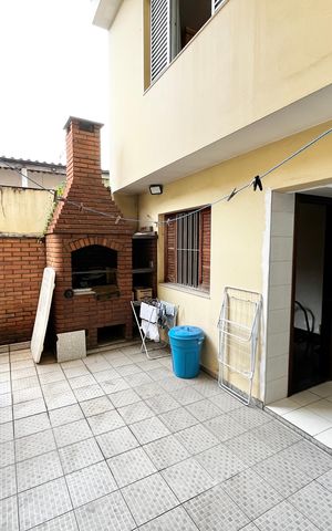 Casa para alugar com 175m², 3 quartos e 2 vagas Casa para alugar com 175m², 3 quartos e 2 vagasQuintal