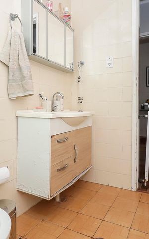 Casa para alugar com 184m², 3 quartos e 3 vagasBanheiro 1
