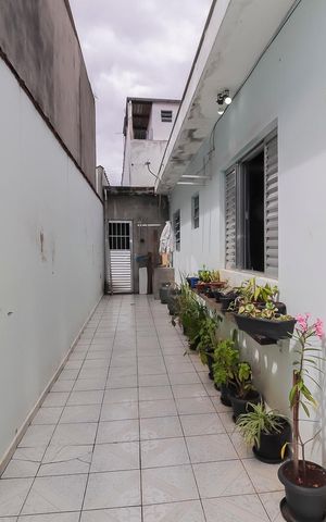 Casa para alugar com 184m², 3 quartos e 3 vagasQuintal