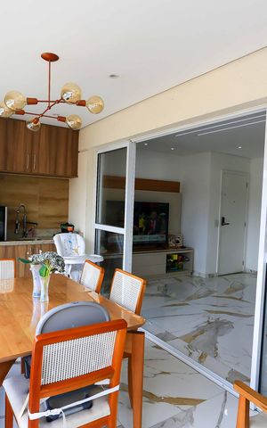 Apartamento à venda com 96m², 3 quartos e 2 vagasvaranda