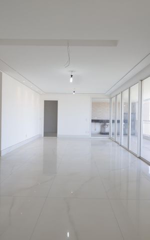 Apartamento para alugar com 121m², 3 quartos e 3 vagasSala