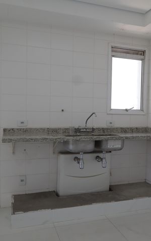 Apartamento para alugar com 121m², 3 quartos e 3 vagasCozinha