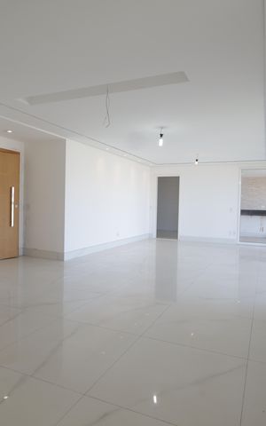Apartamento para alugar com 121m², 3 quartos e 3 vagasSala