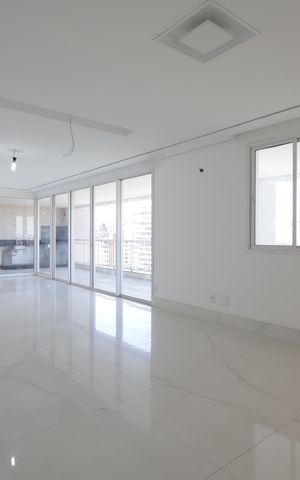 Apartamento para alugar com 121m², 3 quartos e 3 vagasSala