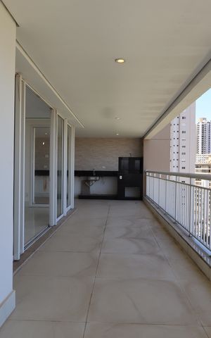 Apartamento para alugar com 121m², 3 quartos e 3 vagasVaranda da Sala