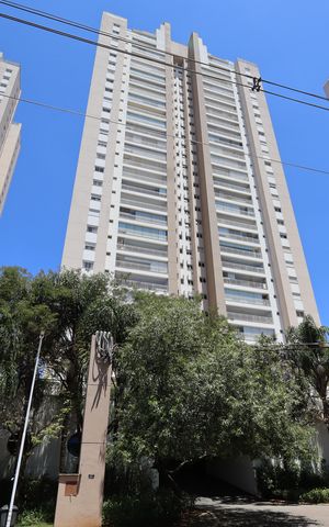 Apartamento para alugar com 121m², 3 quartos e 3 vagasFachada