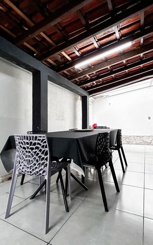 Casa à venda com 196m², 4 quartos e sem vaga Casa à venda com 196m², 4 quartos e sem vagaSala de Jantar