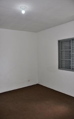 Casa à venda com 110m², 3 quartos e 3 vagas Casa à venda com 110m², 3 quartos e 3 vagasDetalhe - Quarto 01