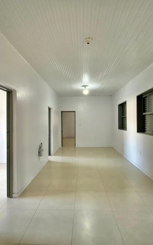 Casa à venda com 163m², 3 quartos e 2 vagasSala