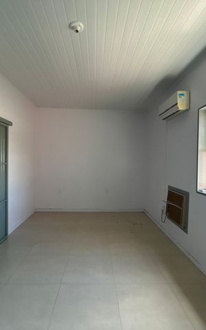 Casa à venda com 163m², 3 quartos e 2 vagasSuíte