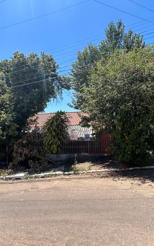 Casa à venda com 163m², 3 quartos e 2 vagasPlaca