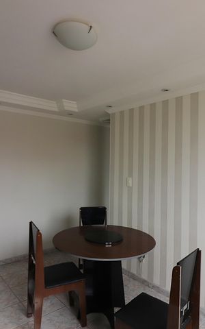 Apartamento para alugar com 50m², 2 quartos e 1 vagaSala 