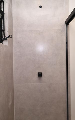 Casa à venda com 280m², 5 quartos e 2 vagas Casa à venda com 280m², 5 quartos e 2 vagasBanheiro Social 2
