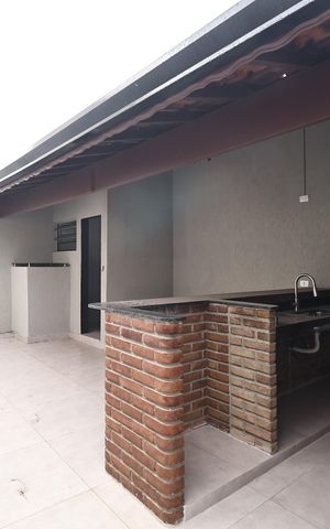 Casa à venda com 280m², 5 quartos e 2 vagas Casa à venda com 280m², 5 quartos e 2 vagasVaranda gourmet