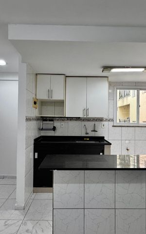 Apartamento à venda com 60m², 2 quartos e sem vaga Apartamento à venda com 60m², 2 quartos e sem vagaCozinha