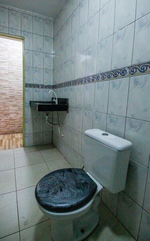 Casa à venda com 200m², 3 quartos e 2 vagasBanheiro
